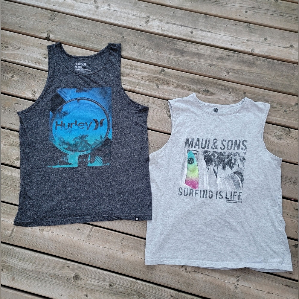 Set of 2 Men’s XL Tank Tops – Hurley & Maui and Sons Palm Tree Graphics
